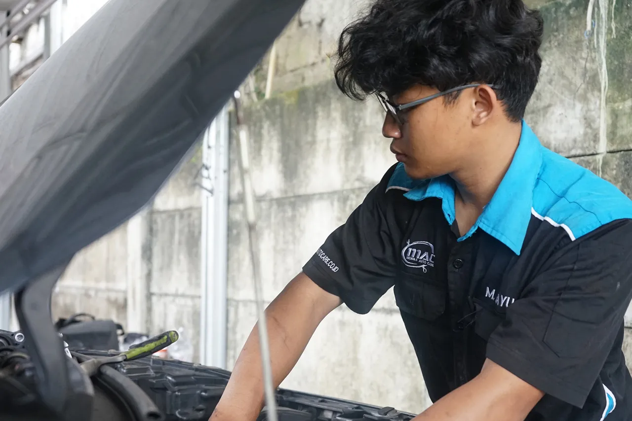 Nggak Perlu ke Bengkel! Service Mobil After Lebaran Bisa Dilakukan di Rumah
